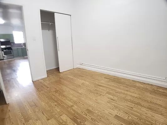 4th image of 420 Saint Nicholas Ave APT 4D