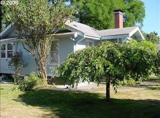 4752 NE Cully Blvd, Portland, OR 97218