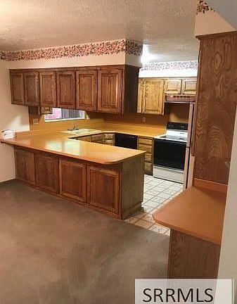 5th image of 1870 Balboa Dr