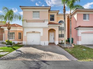 16232 SW 102nd Ter, Miami, FL 33196