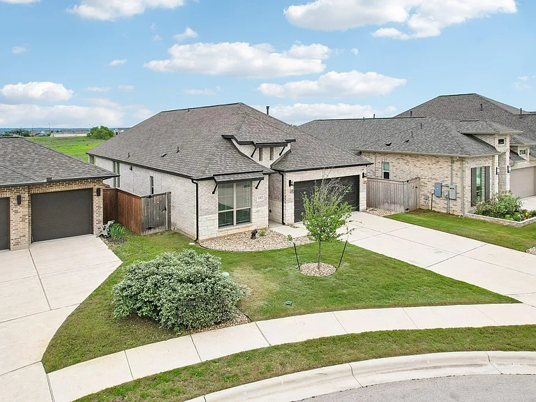 133 Plumbago Loop — Photo 29
