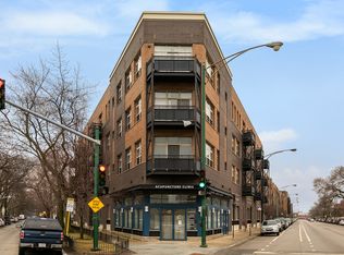 2143 W Wellington Ave UNIT 202, Chicago, IL 60618