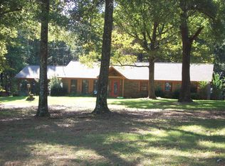 154 Hempstead 110, Hope, AR 71801
