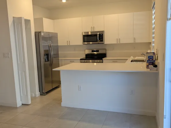 12871 SW 233rd Ter, Homestead, FL 33032