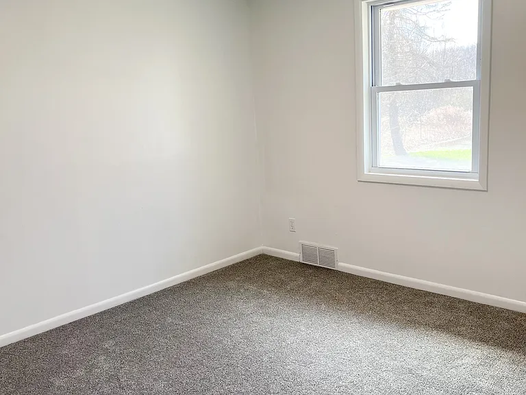 4803 Lyell Rd — Photo 30