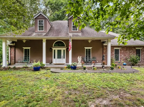 1019 Morningside Dr, Kingston Springs, TN 37082