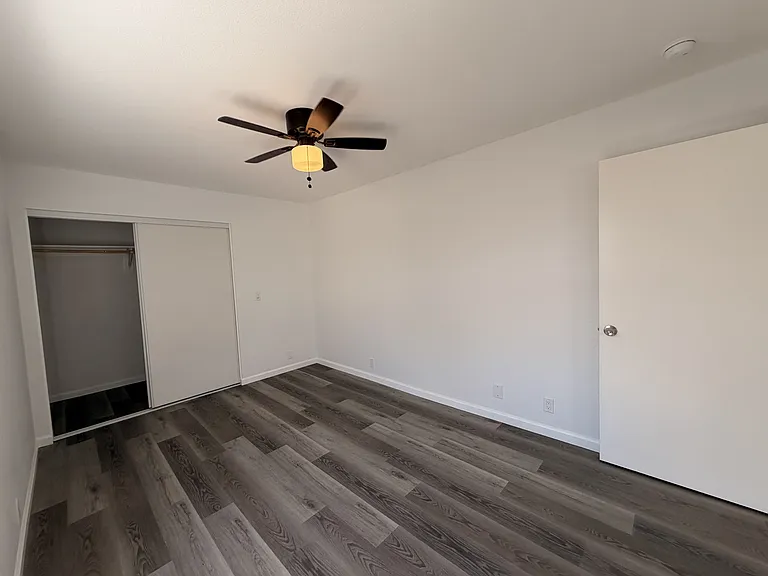2843 C St #10 — Photo 9