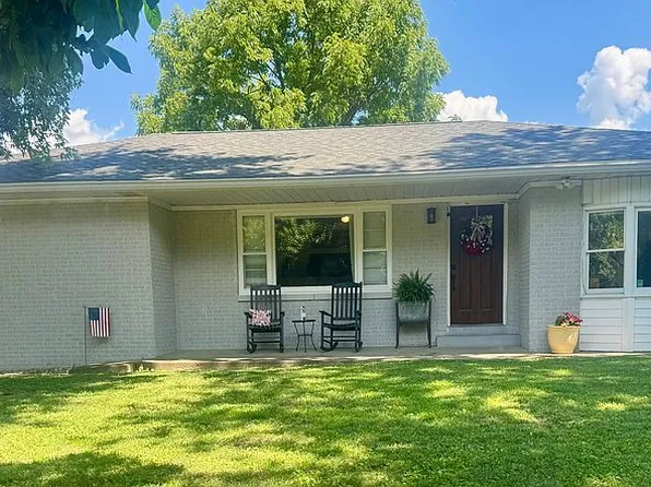 9460 W State Road 165, Owensville, IN 47665