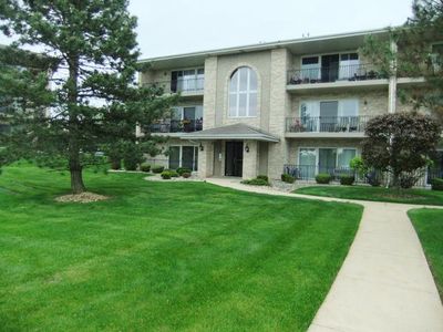 11125 Wisconsin Ct APT 1A, Orland Park, IL, 60467