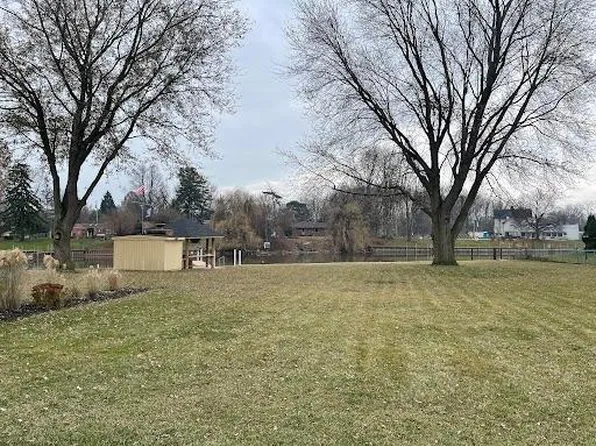 25540 N River Rd #25540, Harrison Township, MI 48045