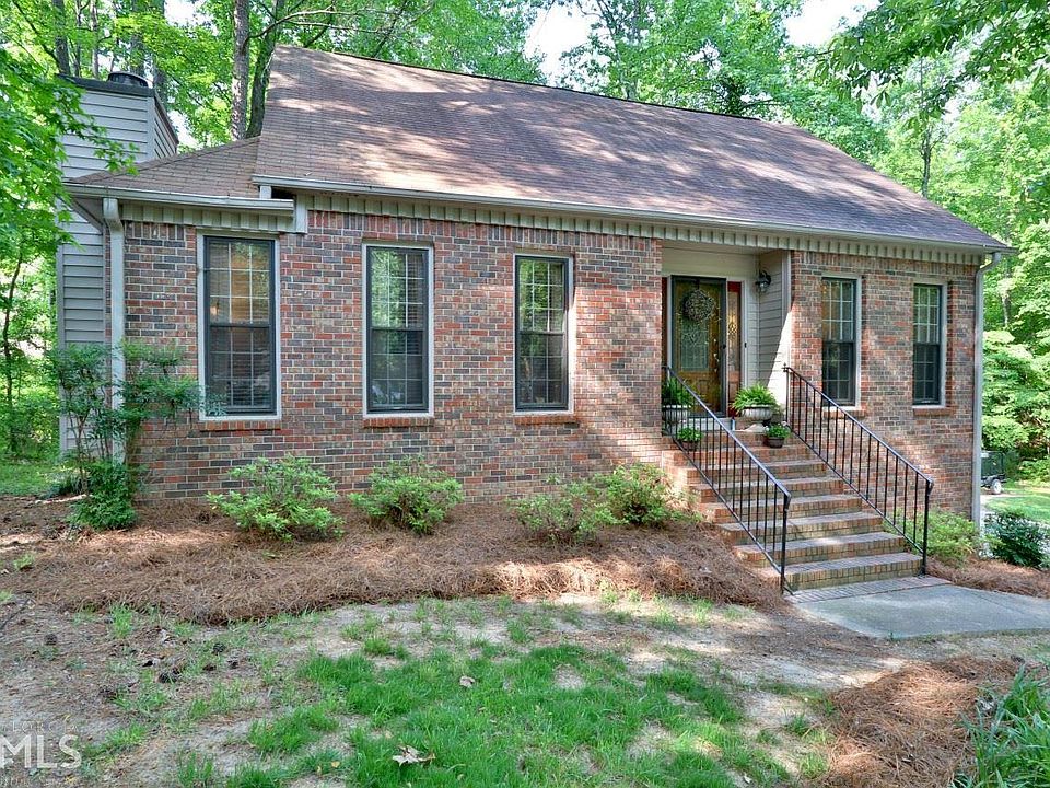 1st image of 3375 Emory Dr #0