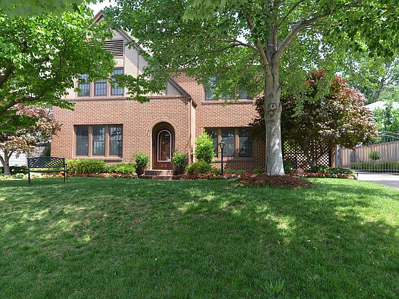 Professionally Landscaped Treed Lot