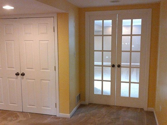 5th image of 1882 Cambridge Dr