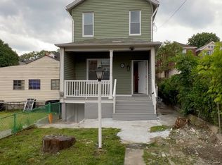 118 Poplargrove St, Pittsburgh, PA 15210