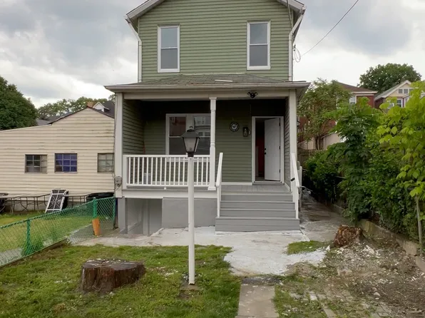 118 Poplargrove St, Pittsburgh, PA 15210