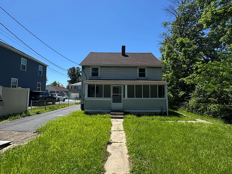 2427 Wythe Ave — Photo 43