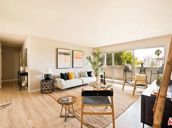 8400 De Longpre Ave APT 310, West Hollywood, CA 90069