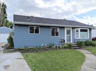 313 7th Ave E, West Fargo, ND 58078