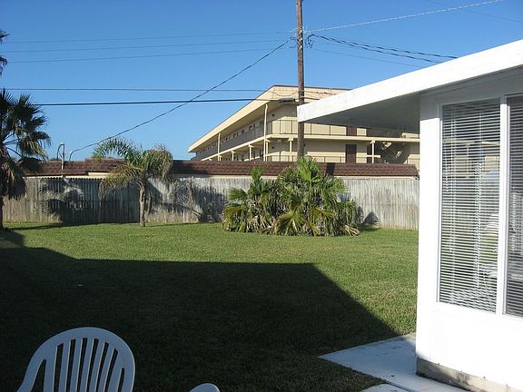 5th image of 5 Ocean Crest Dr