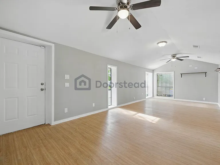 901 Kimbrough St — Photo 11