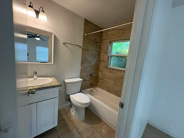 1 bed, 700 sqft, $875 — Photo 4