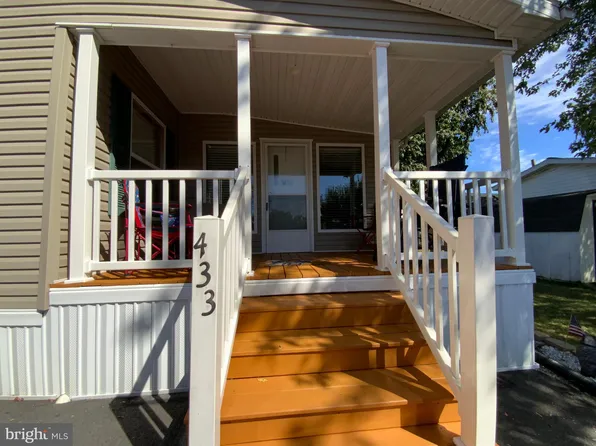 433 Ginger Cir, York, PA 17402