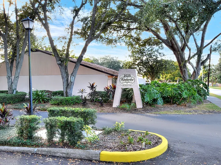 2025 Sylvester Rd #K2 — Photo 38