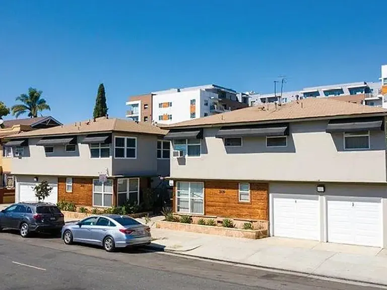 201209 E 12th Street in Long Beach, — Photo 27