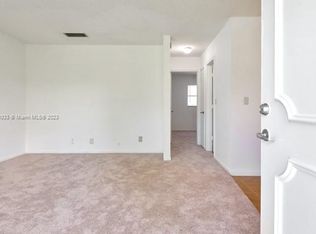 5150 NE 6th Ave APT 123, Fort Lauderdale, FL 33334