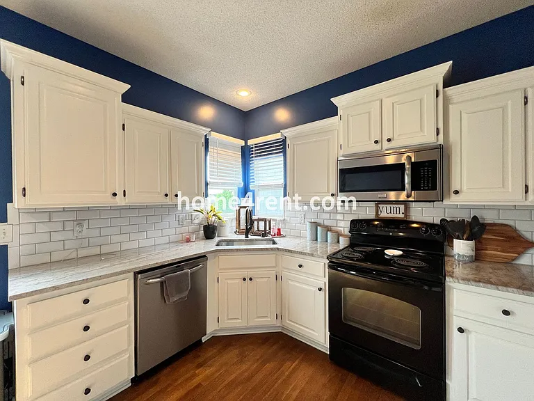 12573 S Race St — Photo 11