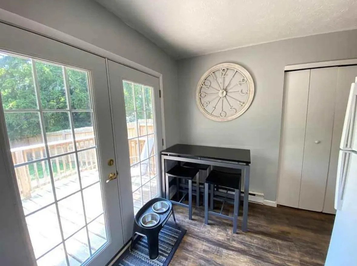 2 bed, $795 — Photo 4