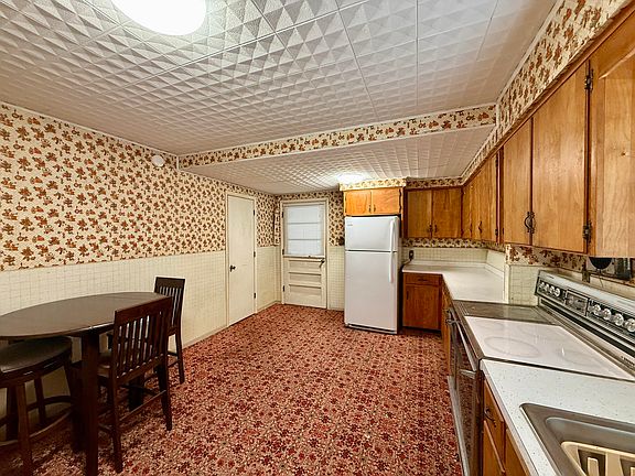 5th image of 106 Ashurst St