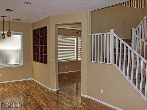 5th image of 8528 Myrsine Ct