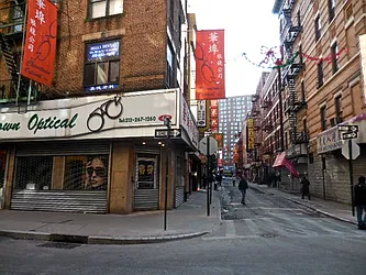 Rented by Aimee Grodanz, LREB