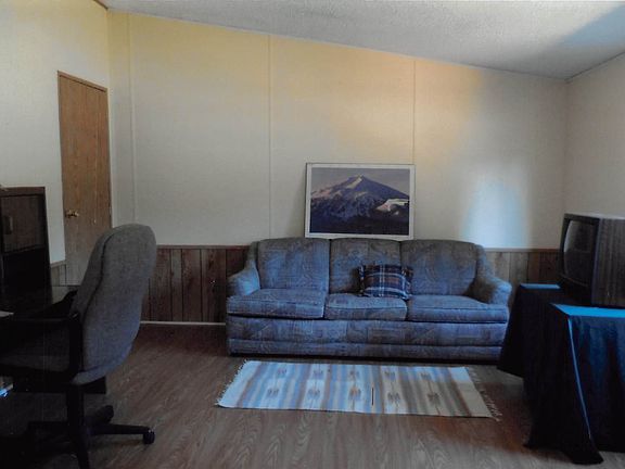 3rd image of 19929 Steelhead Ct SE