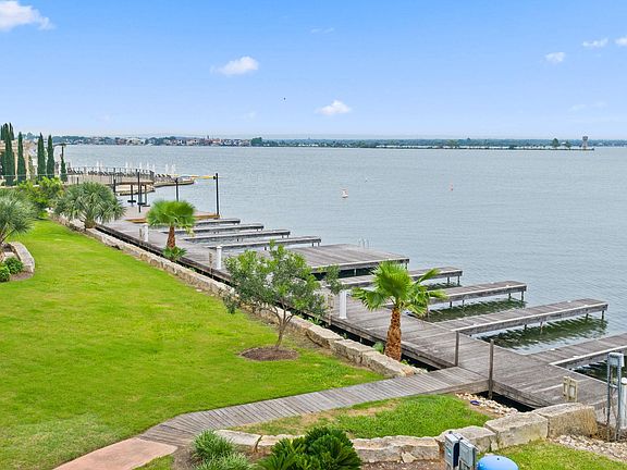 4th image of 98 Island Dr Unit 34