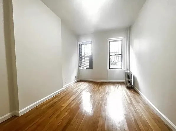 217 East 29th Street 2 image 1 of 4