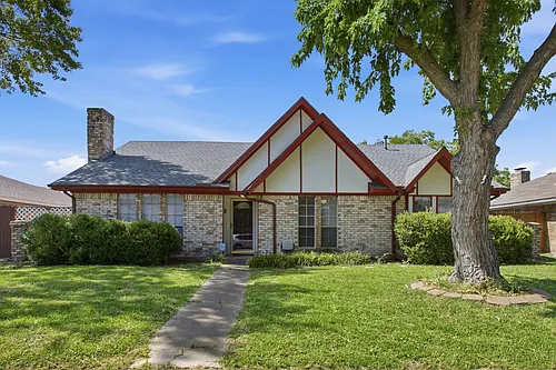 7306 Ridgeview Dr Photo 1