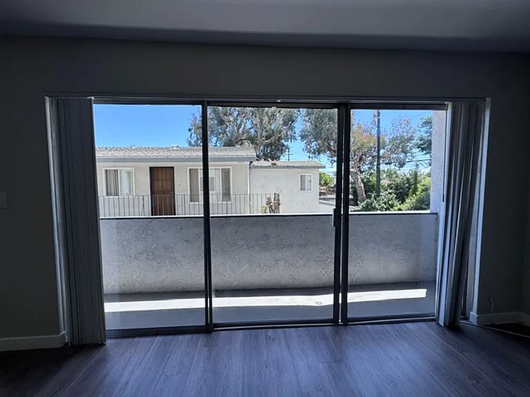 Coronado House — Photo 14