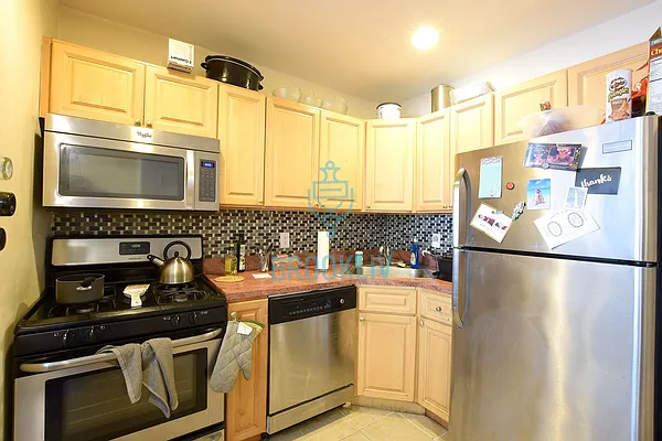 Rented by null | media 17