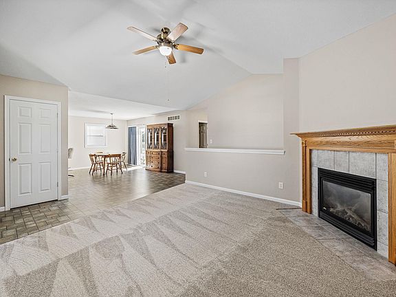 5th image of 1526 Blue Heron Way
