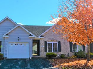 147 Canterbury Way #147, West Springfield, MA 01089