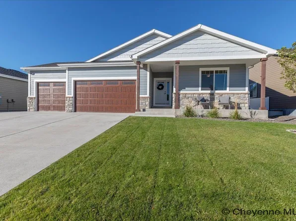 5604 Opal Dr, Cheyenne, WY 82009