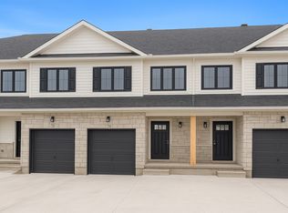 76 Staples Blvd #1, Smiths Falls, ON K7A0B6