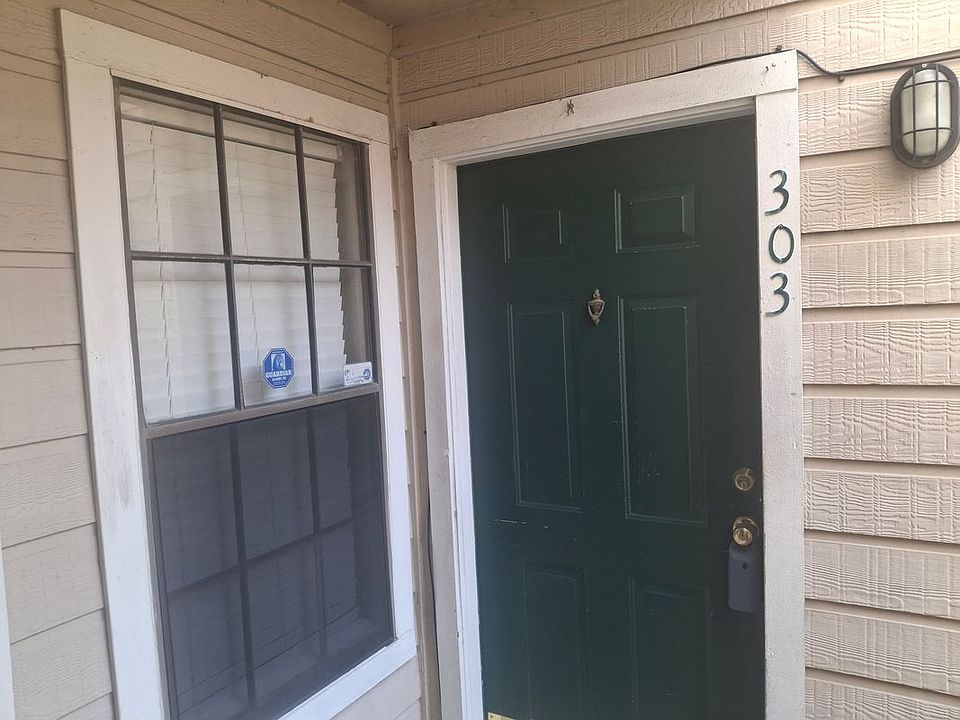 1st image of 12660 Ashford Point Dr APT 303