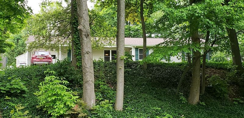 2nd image of 11966 Williston Rd