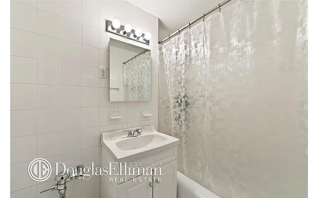 Rented by Douglas Elliman | media 3