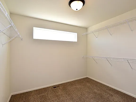 2405 Jasmine Ln — Photo 9