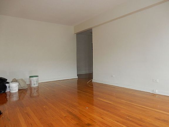 4th image of 12516 83rd Dr APT 5E