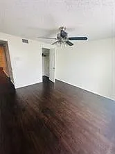 2401 Leon St #307 — Photo 15